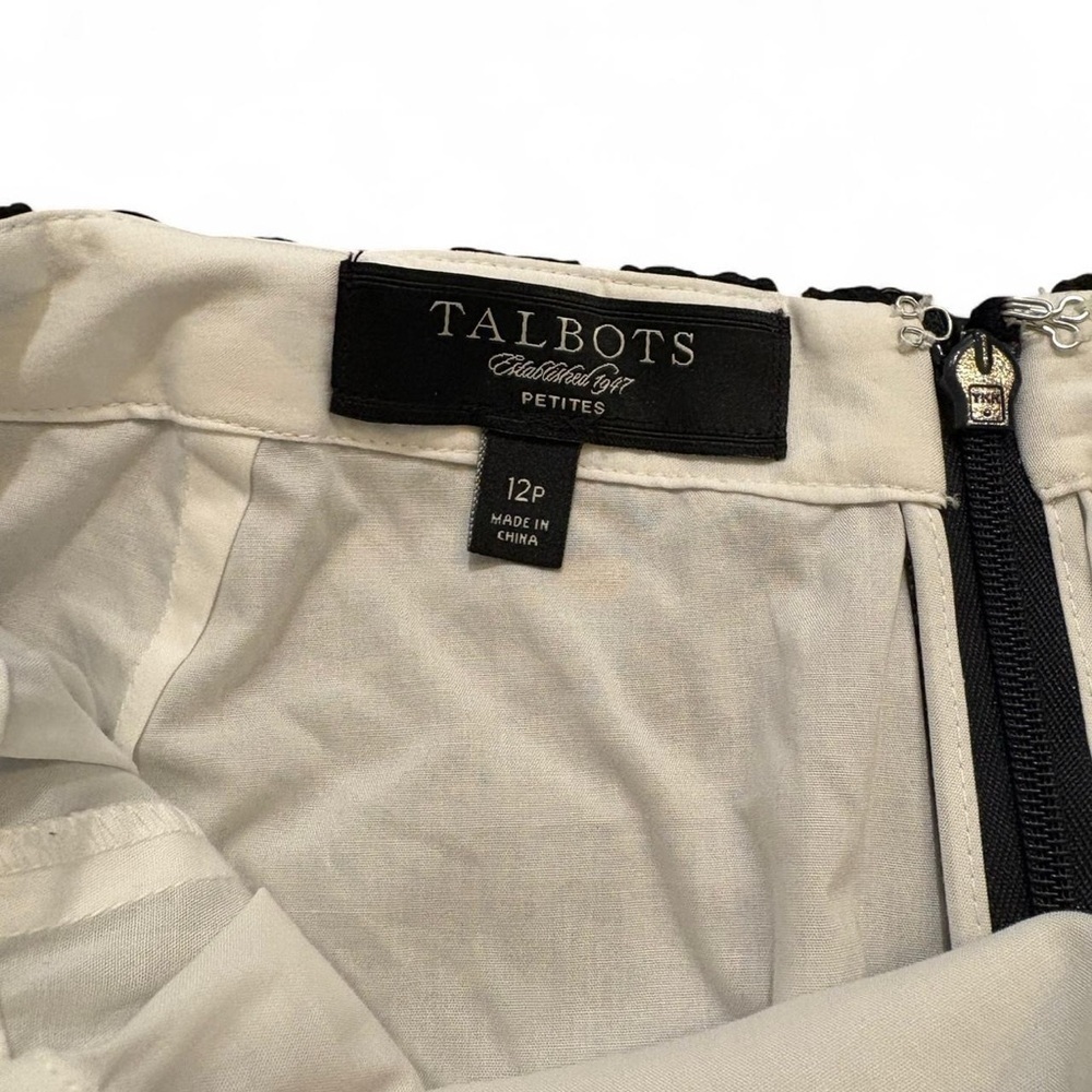 Elegant black and White Women's Skirt - Picture 4 of 5